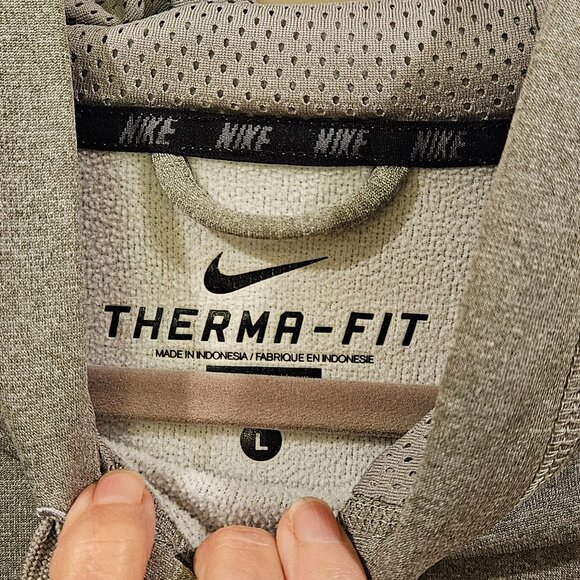 Men's Nike hoodie - Picture 3 of 5